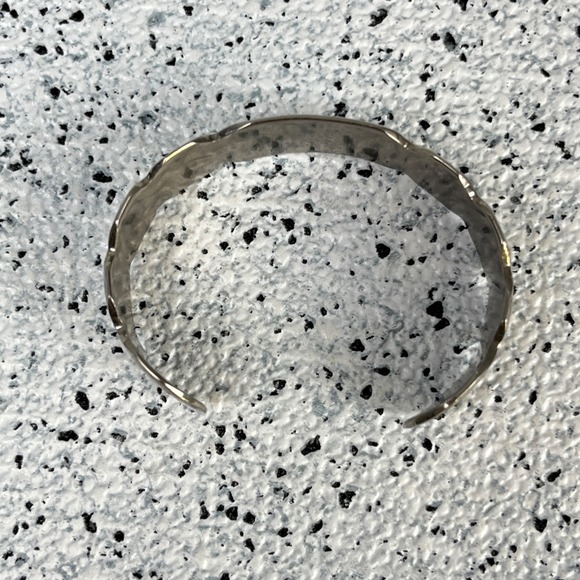 Vintage‎ Stainless Steel Wavy Cuff Bracelet Fashion Jewelry - Picture 5 of 5